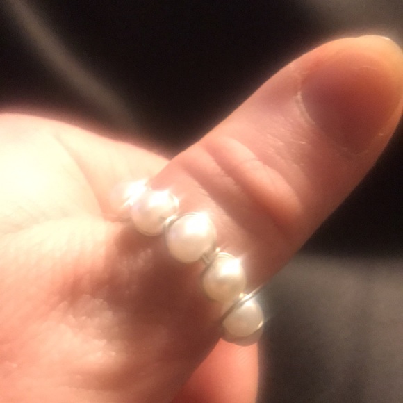 love, Savvy Handcrafted Braided Wire Pearl Beaded Ring - Picture 3 of 5